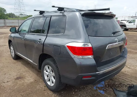 2013 Toyota Highlander Se V6 z USA, uszkodzony, nr VIN 5TDBK3EH0DS249551